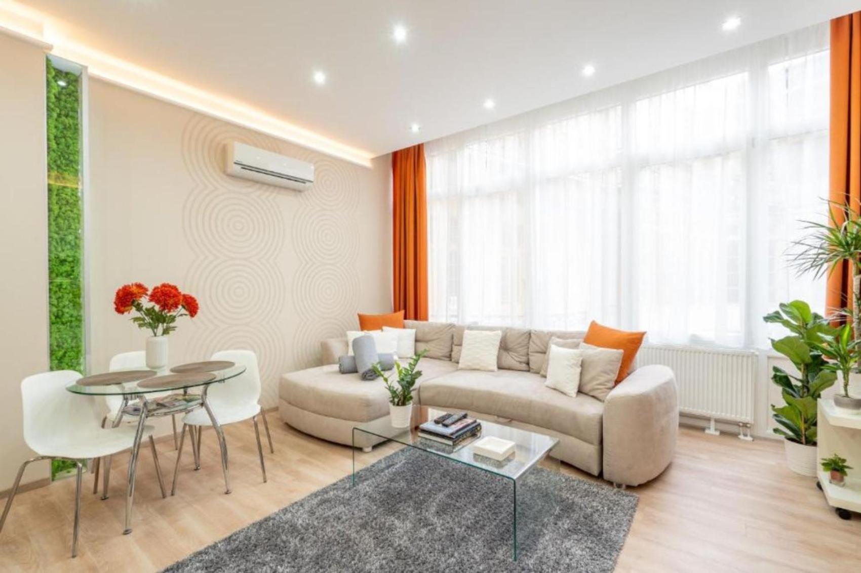 בודפשט Modern, Quiet & Cozy Apartment In The Middle Of Downtown Near Danube At Fashion Street מראה חיצוני תמונה