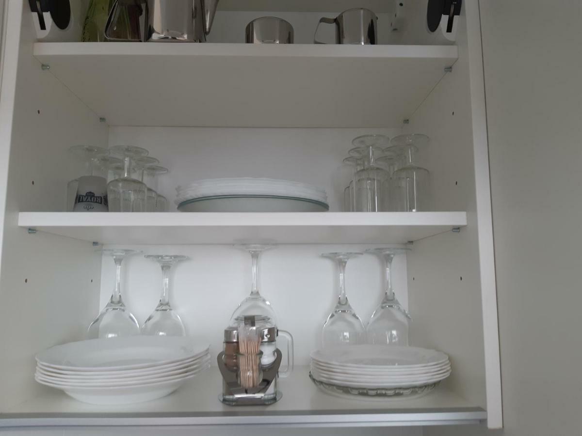 בודפשט Modern, Quiet & Cozy Apartment In The Middle Of Downtown Near Danube At Fashion Street מראה חיצוני תמונה